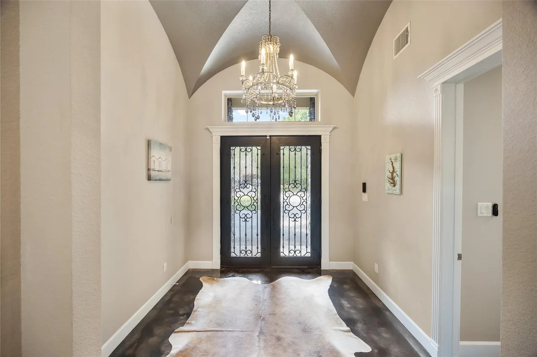 Photo of 12122 Hawthorne Drive