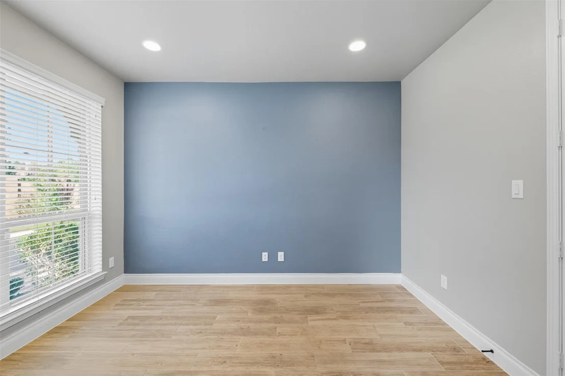 Photo of 4136 Sandalwood Lane