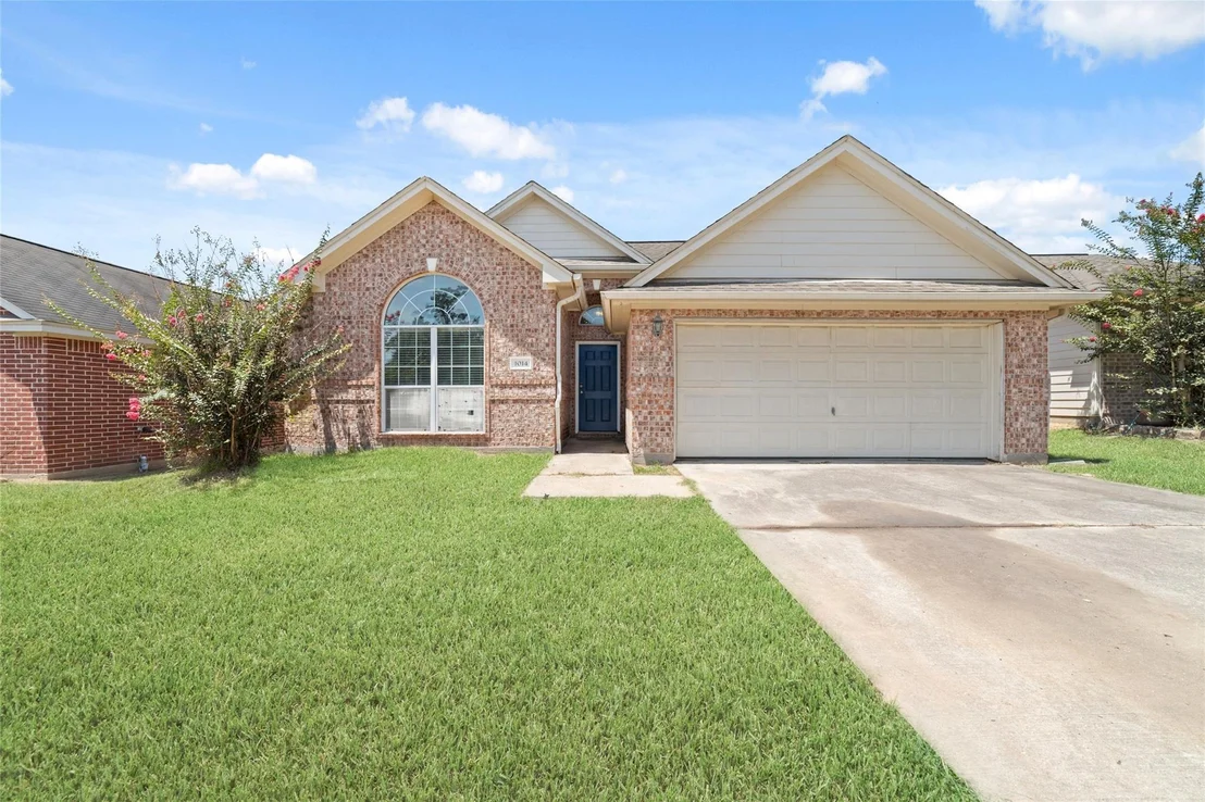 Photo of 1014 Oak Glen Drive
