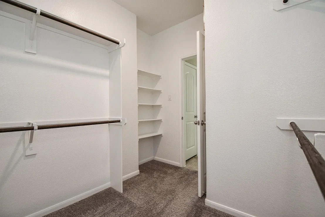 Photo of 5207 Splendid Circle