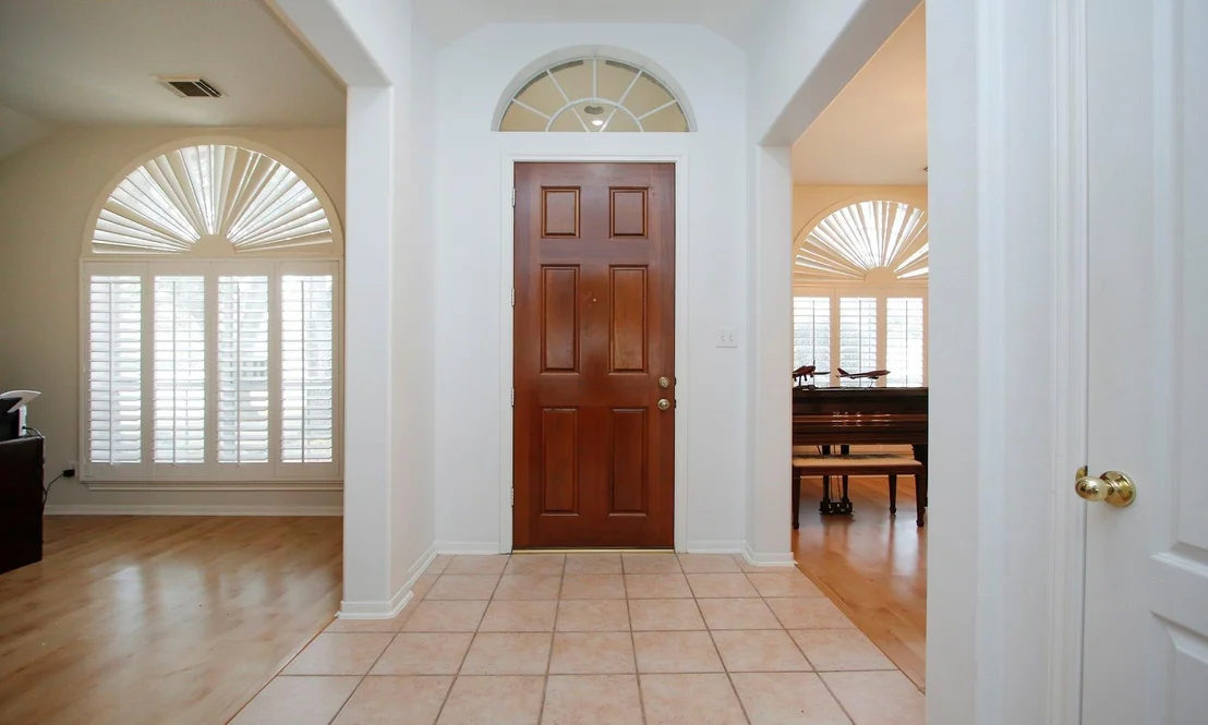 Photo of 20206 Treetop Lane