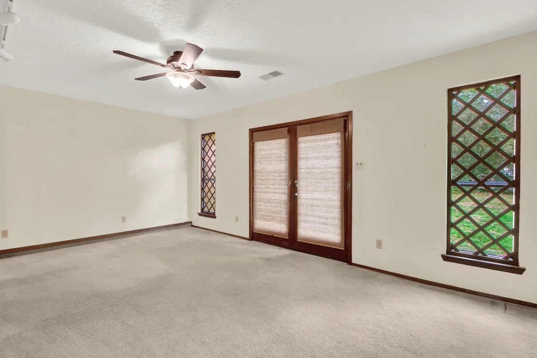 Photo of 1714 Coe Road