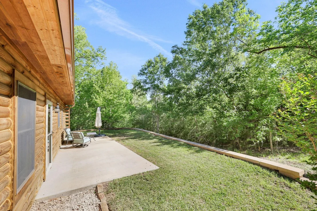 Photo of 791 N Forest Cove Loop