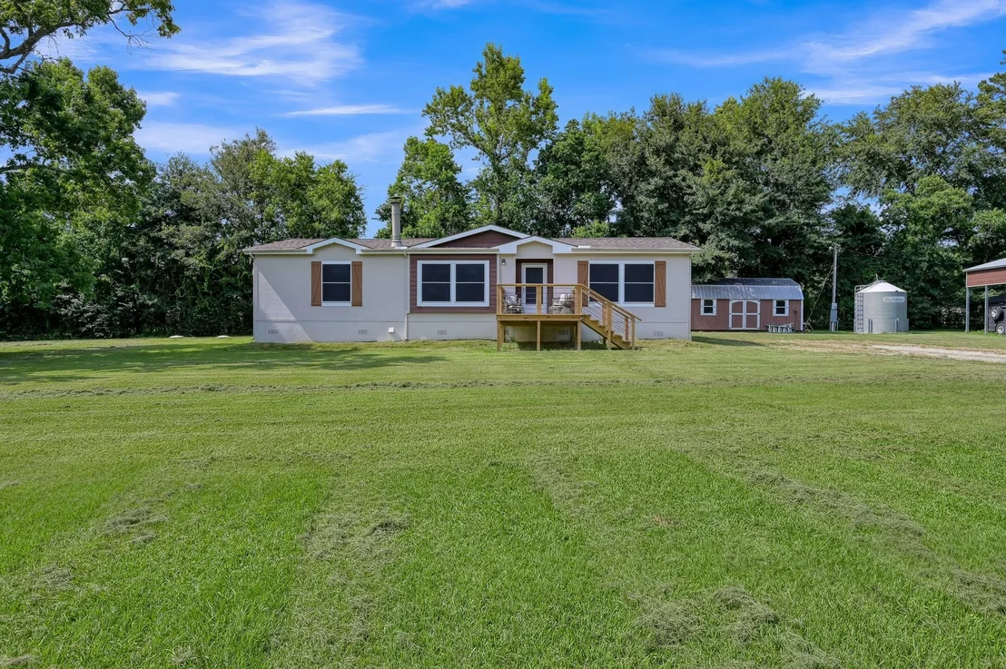 Photo of 17055 Rogers Road