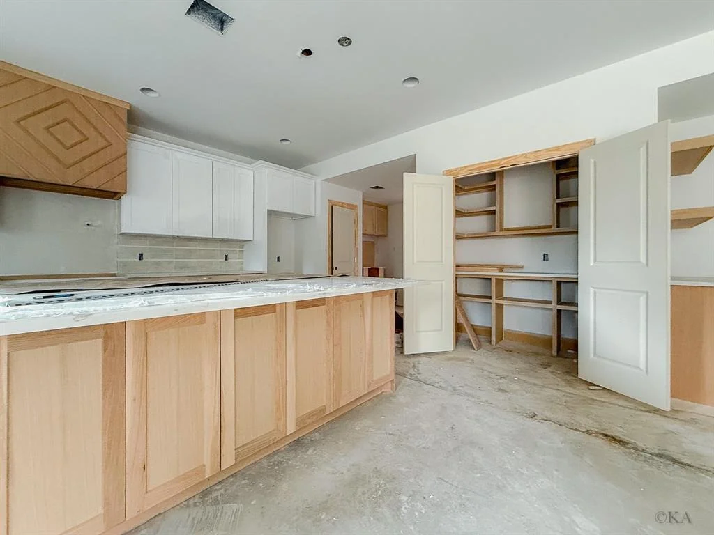 Photo of 10651 Mayfield Road