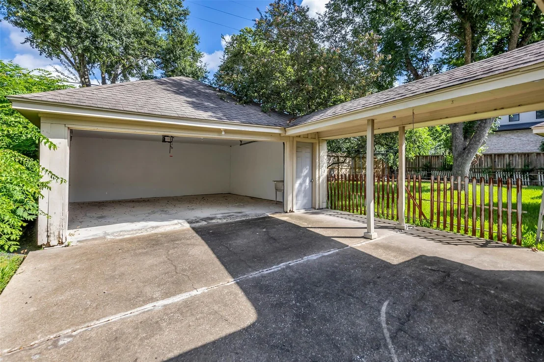 Photo of 5006 Yarwell Drive