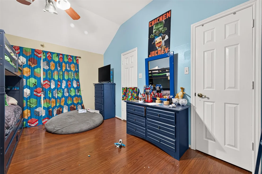 Photo of 3501 Riverside Drive