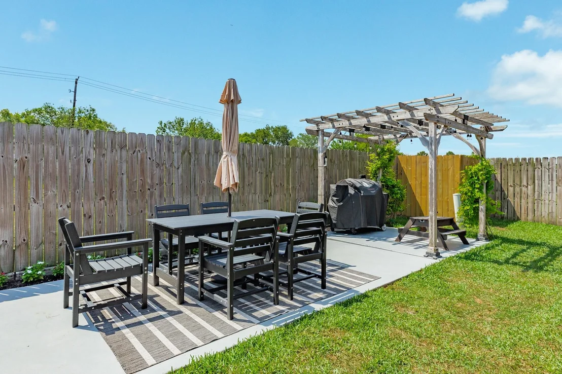 Photo of 3529 Pine Valley Drive