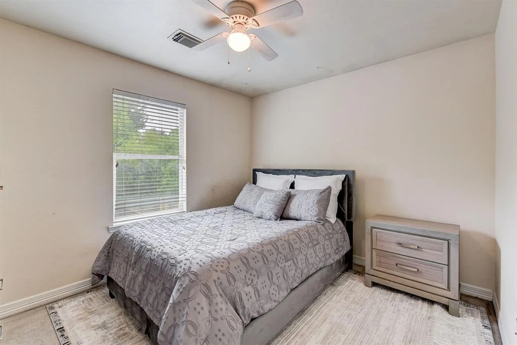 Photo of 5223 Roth Forest Lane