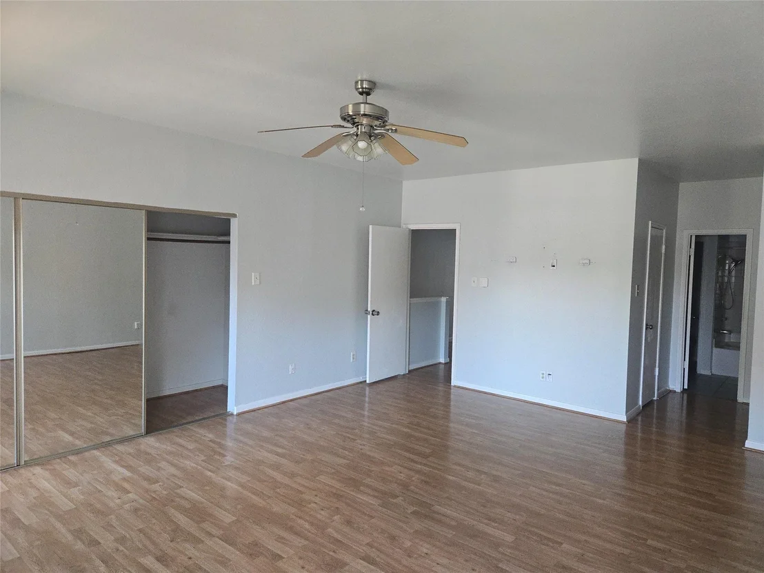 Photo of Unit 501 at 3780 Tanglewilde Street