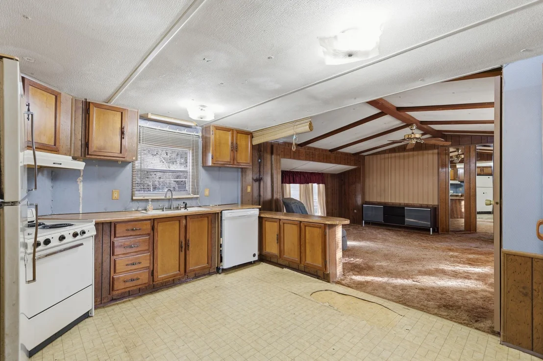 Photo of 100 Windwood Circle