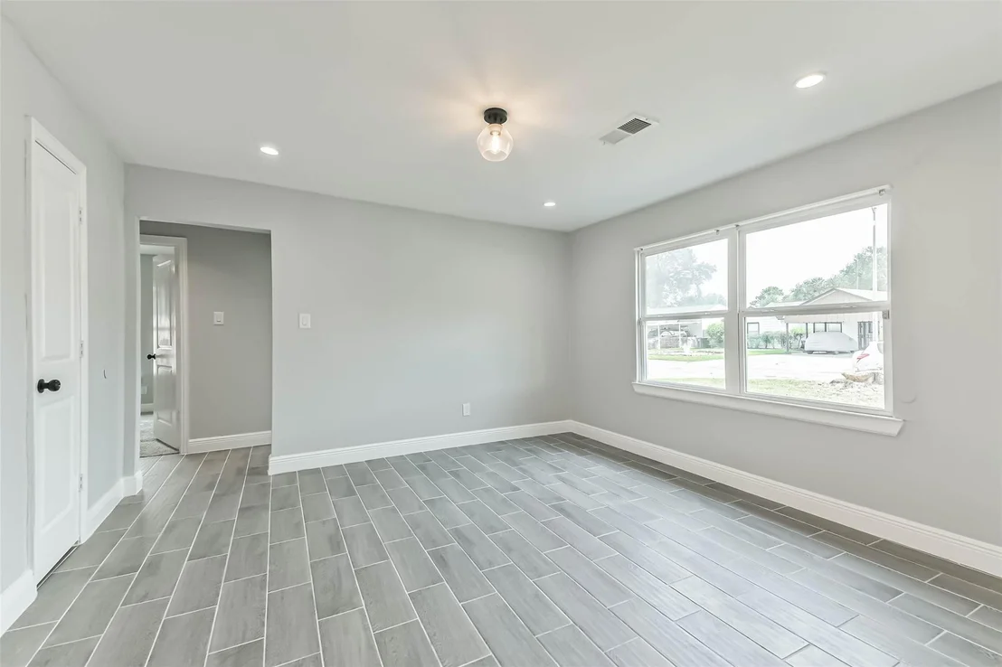 Photo of 8711 Othello Street