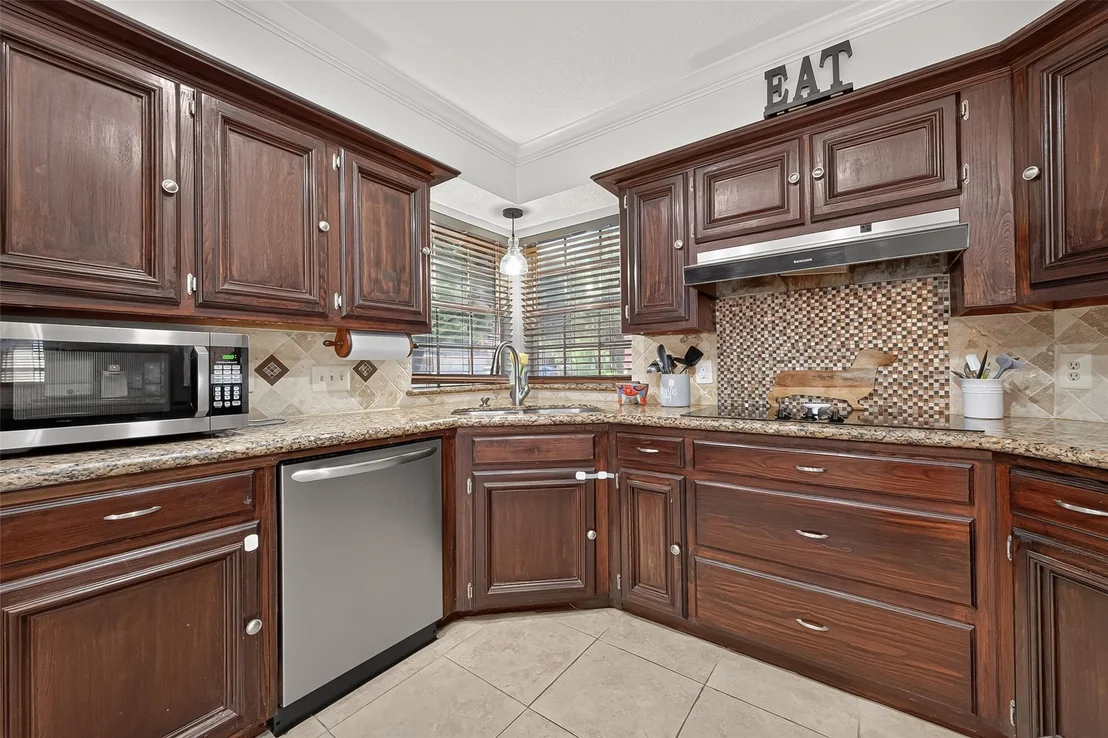 Photo of 14715 Summerway Lane