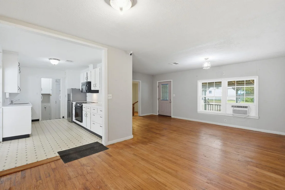 Photo of 304 Baker Drive