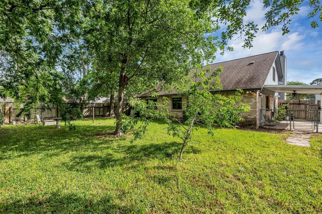 Photo of 17031 Seven Pines Drive