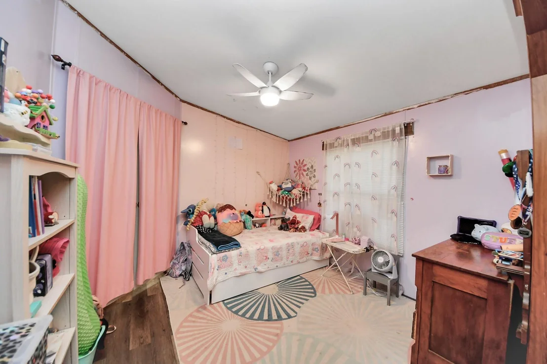 Photo of 15713 Hinkel Road