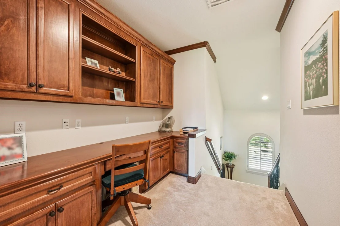 Photo of 51 Sandown Park Drive