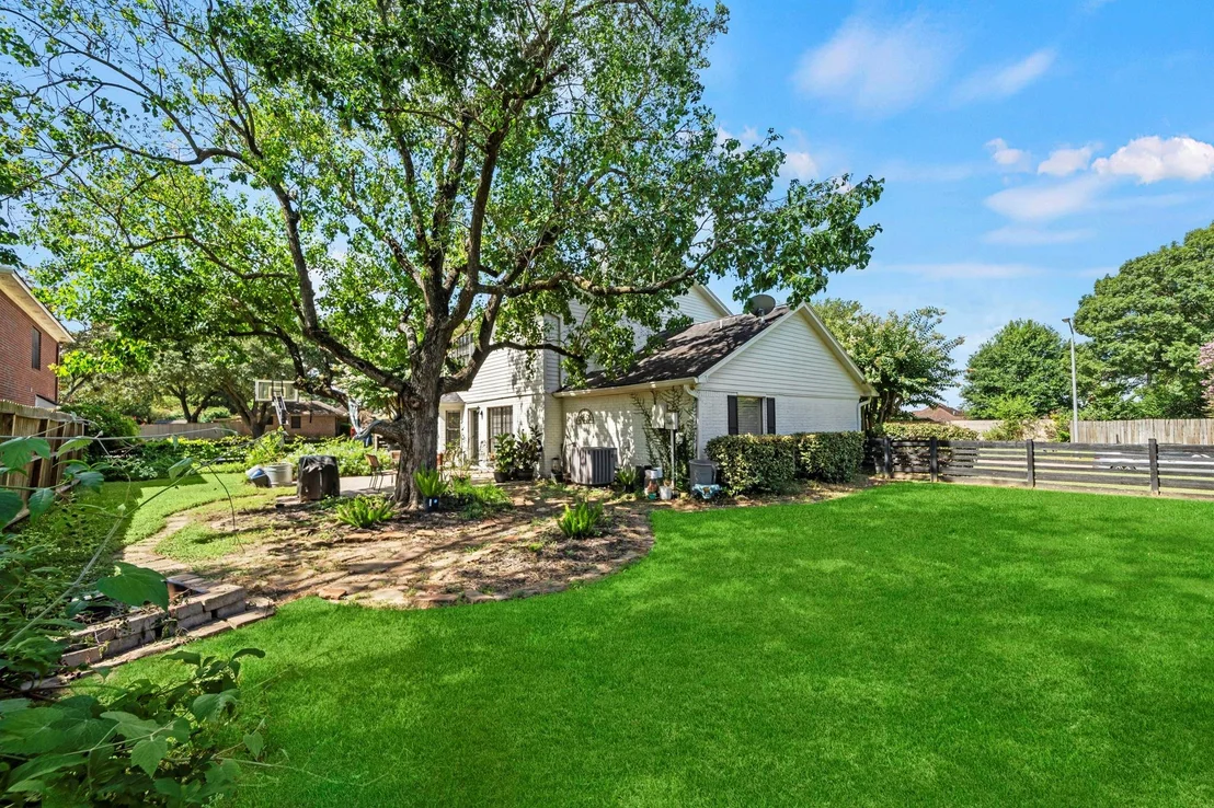 Photo of 31406 Stella Lane