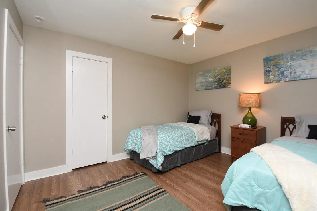 Photo of 812 Dragonfly Drive