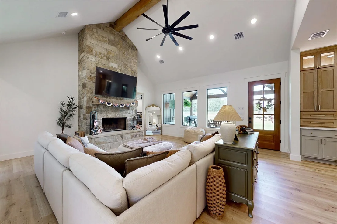 Photo of 10464 County Road 244