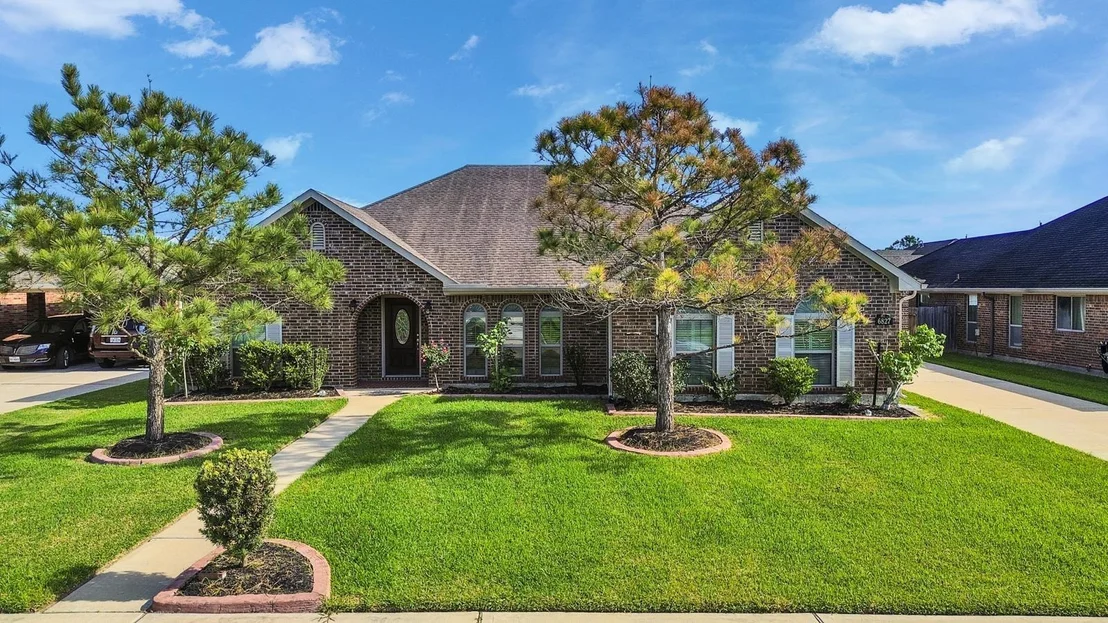 Photo of 6827 Davy Crockett Drive