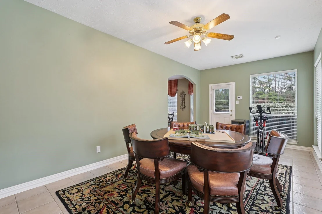 Photo of 182 N Hazelcrest Circle