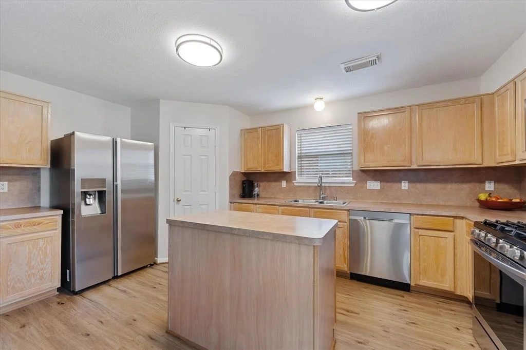 Photo of 2514 Halstead Drive
