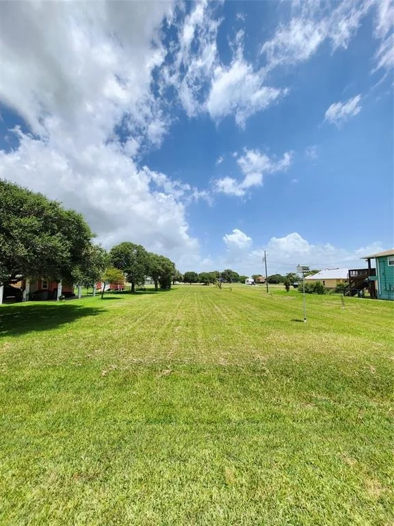 Photo of 853 Swallow Drive