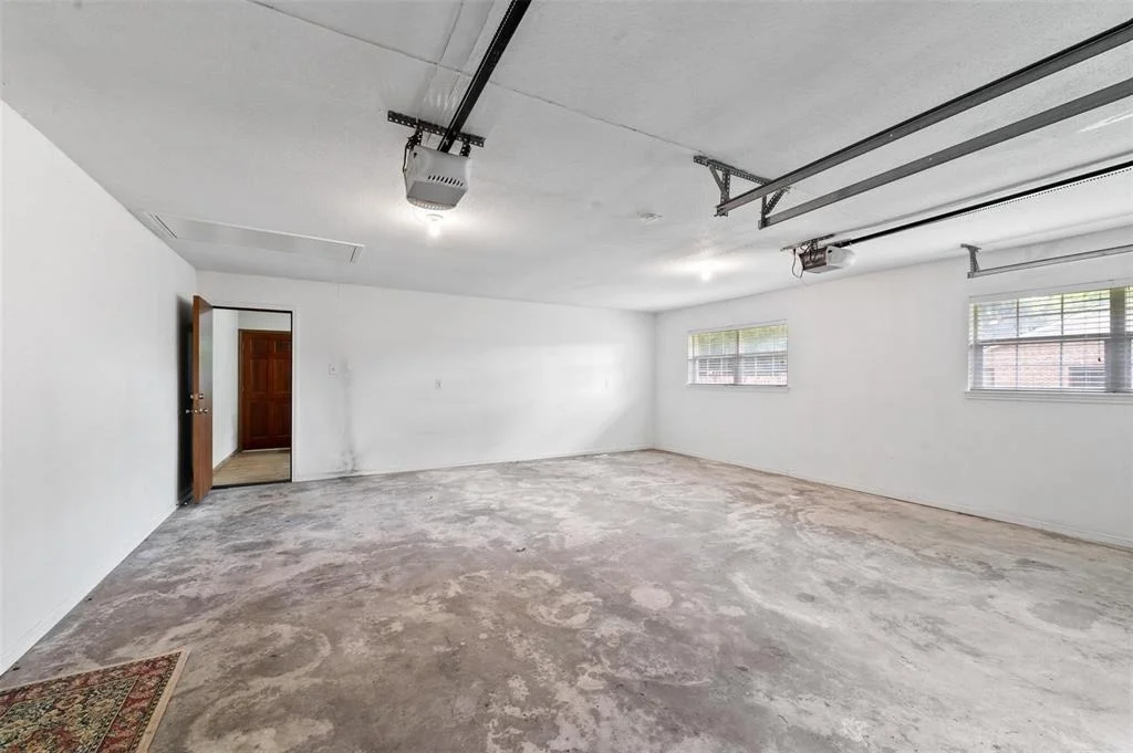 Photo of 534 W Hufsmith Road