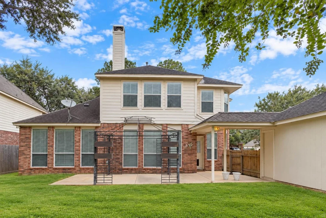 Photo of 2618 Pinebend Drive