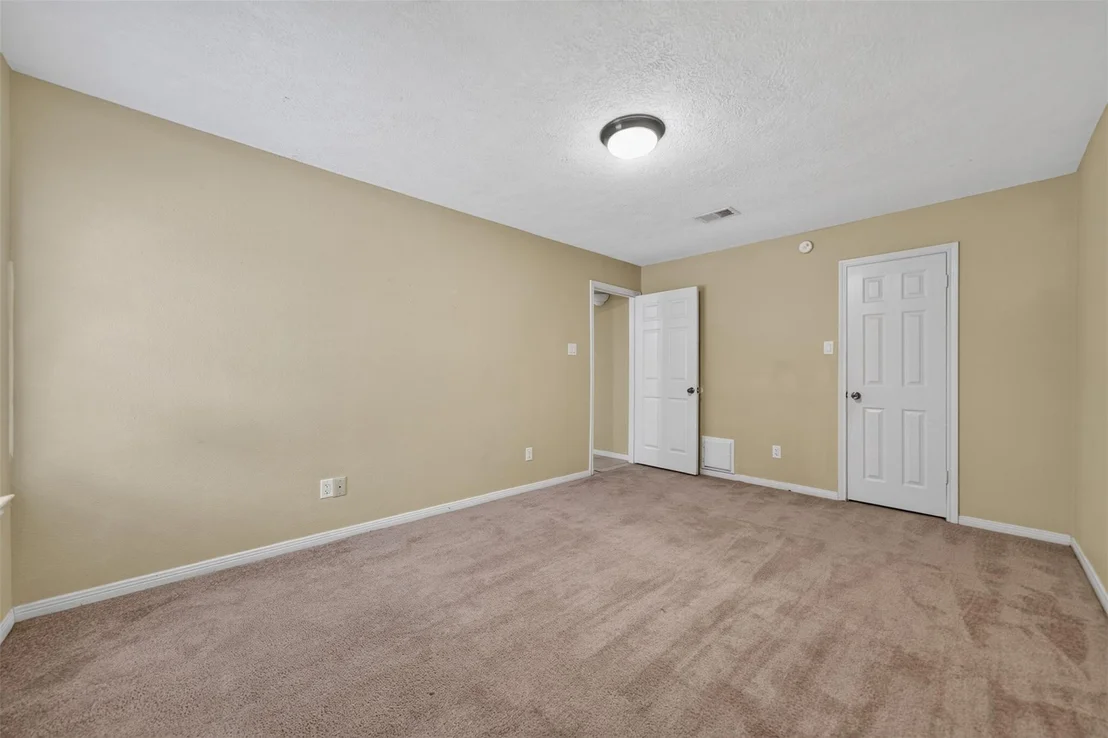 Photo of 22918 Glenover Drive