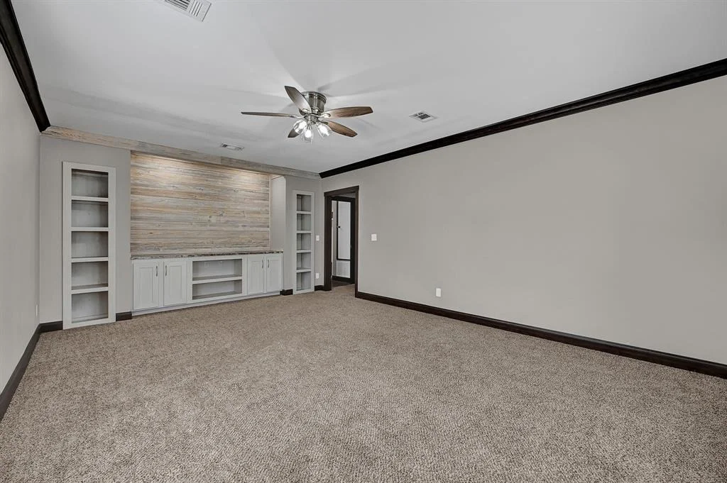 Photo of 7979 Clark Road