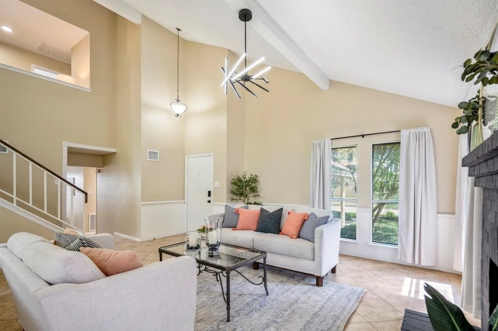 Photo of 6806 Peace River Drive