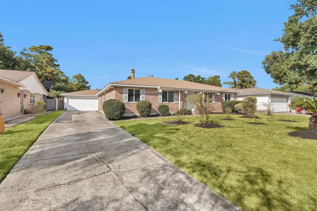Photo of 4311 Enchantedgate Drive