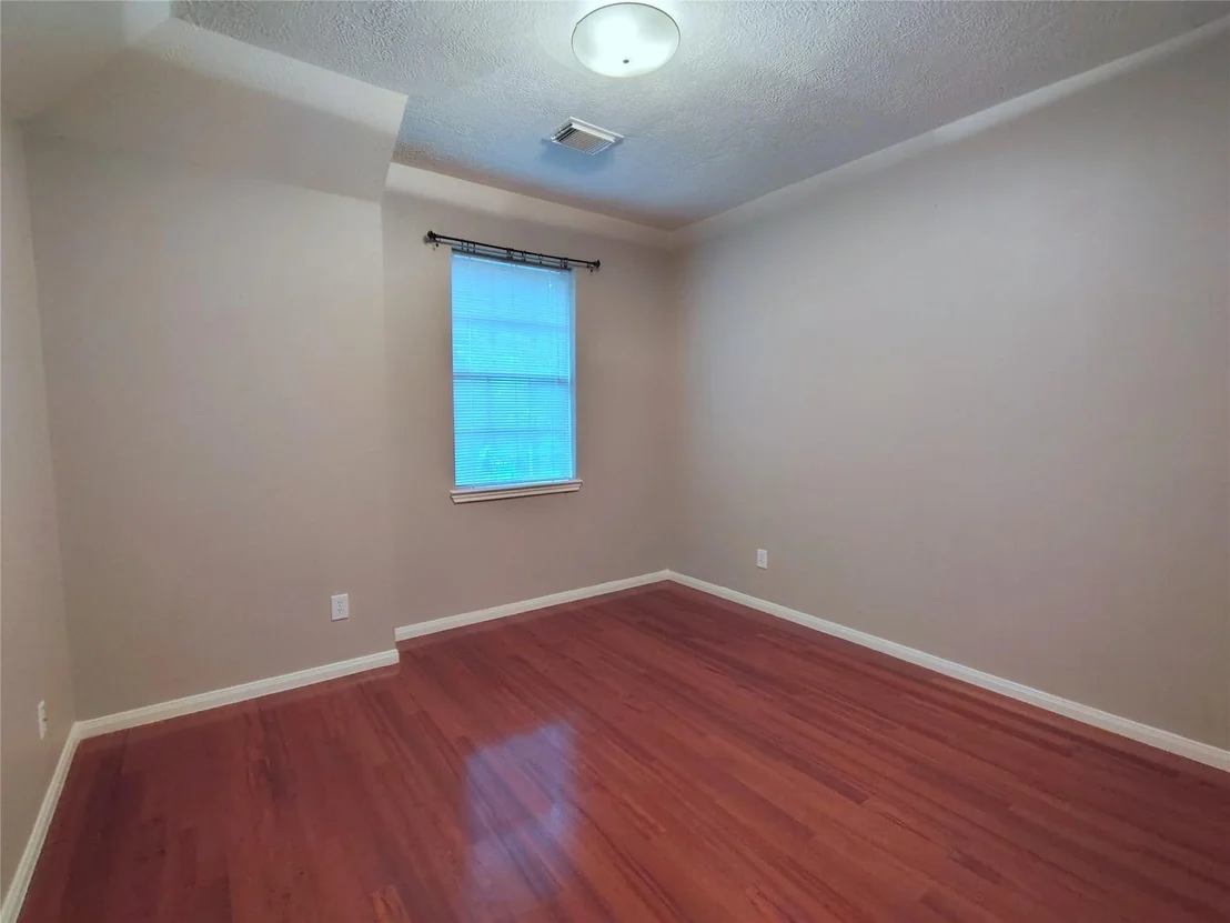 Photo of 3511 Glenhill Drive