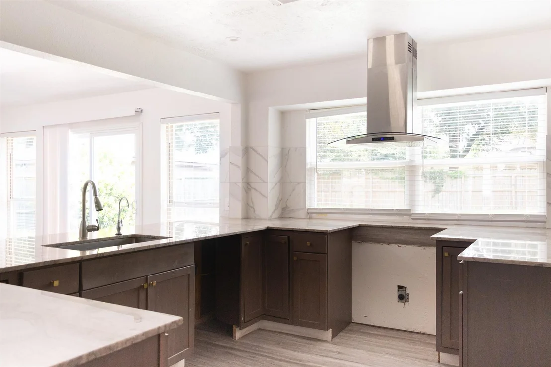 Photo of 8002 Hurst Forest Drive