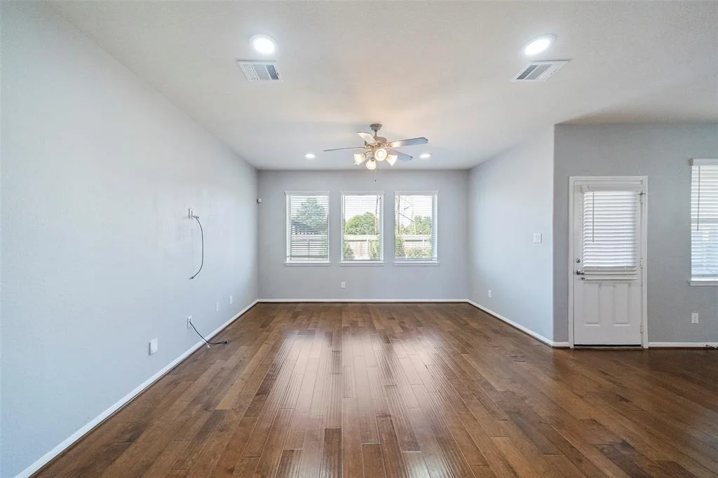 Photo of 114 Covington Court