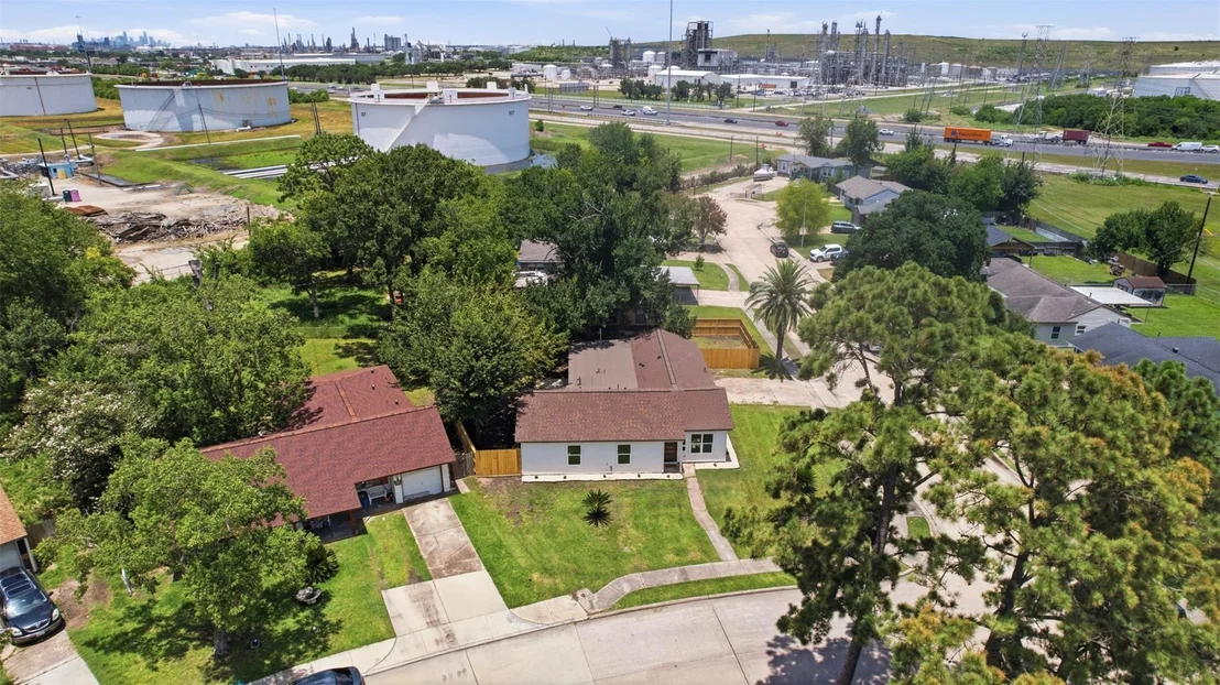 Photo of 102 Tilden Drive