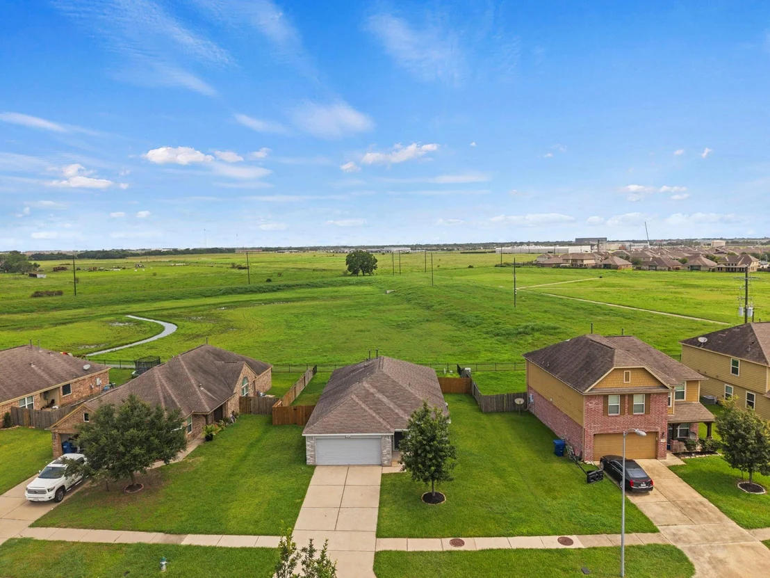 Photo of 2110 Red Cedar Trail