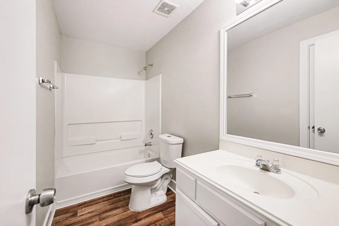 Photo of 817 Dragonfly Drive