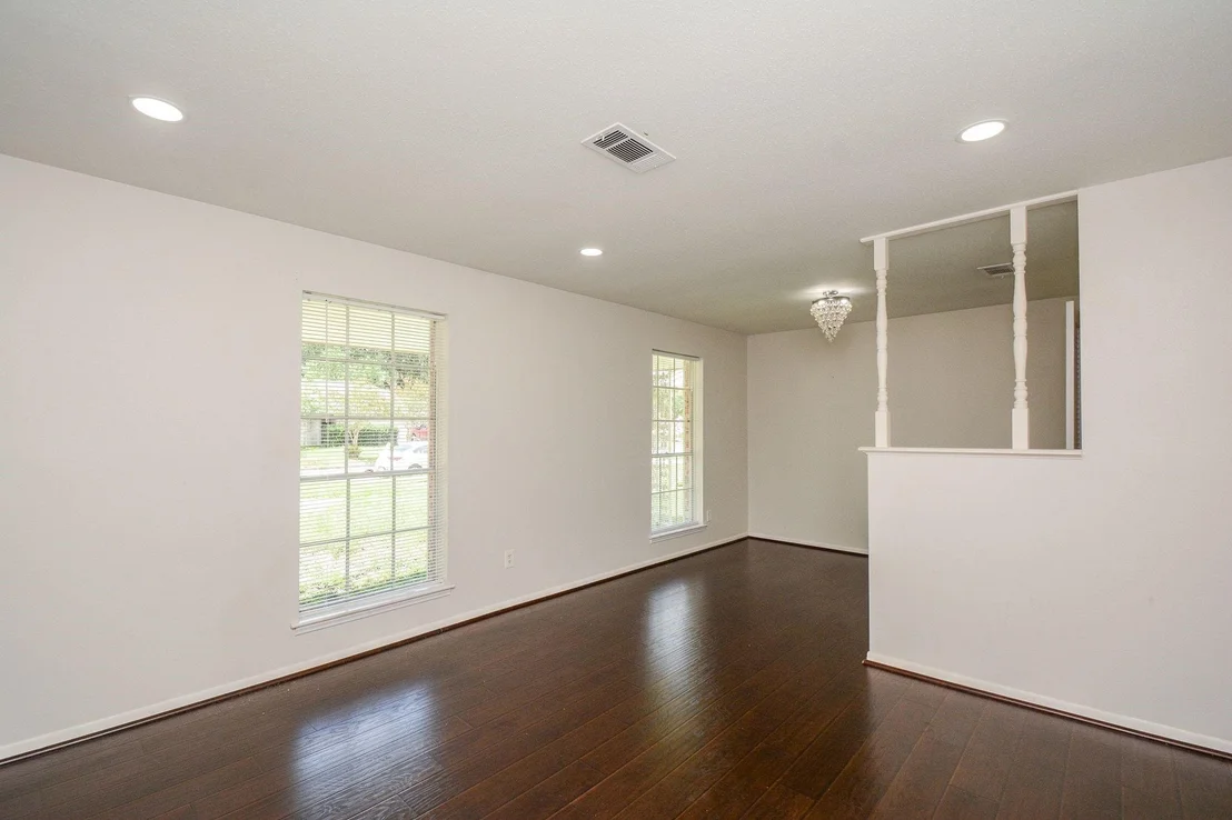 Photo of 6002 Verdome Lane