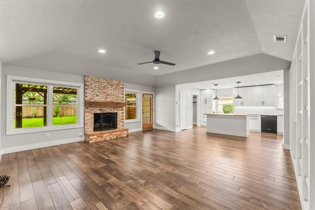 Photo of 3914 Cypress Lake Drive