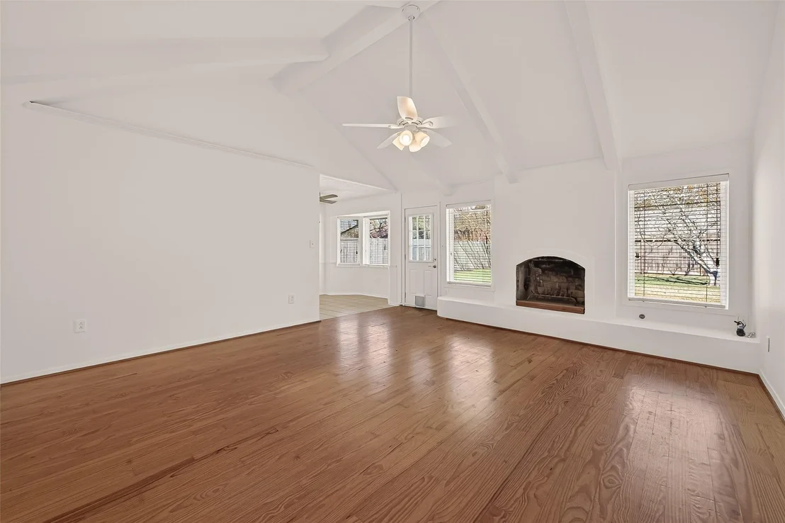 Photo of 6030 Benning Drive