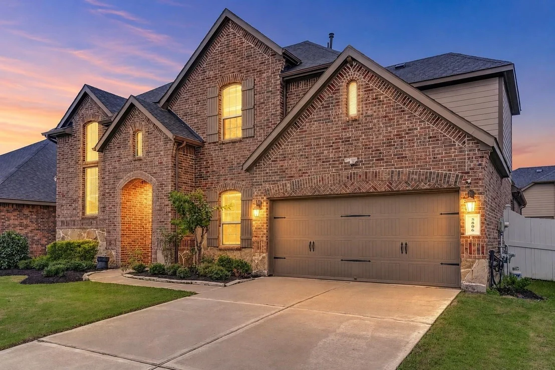 Photo of 5806 Metaphor Way