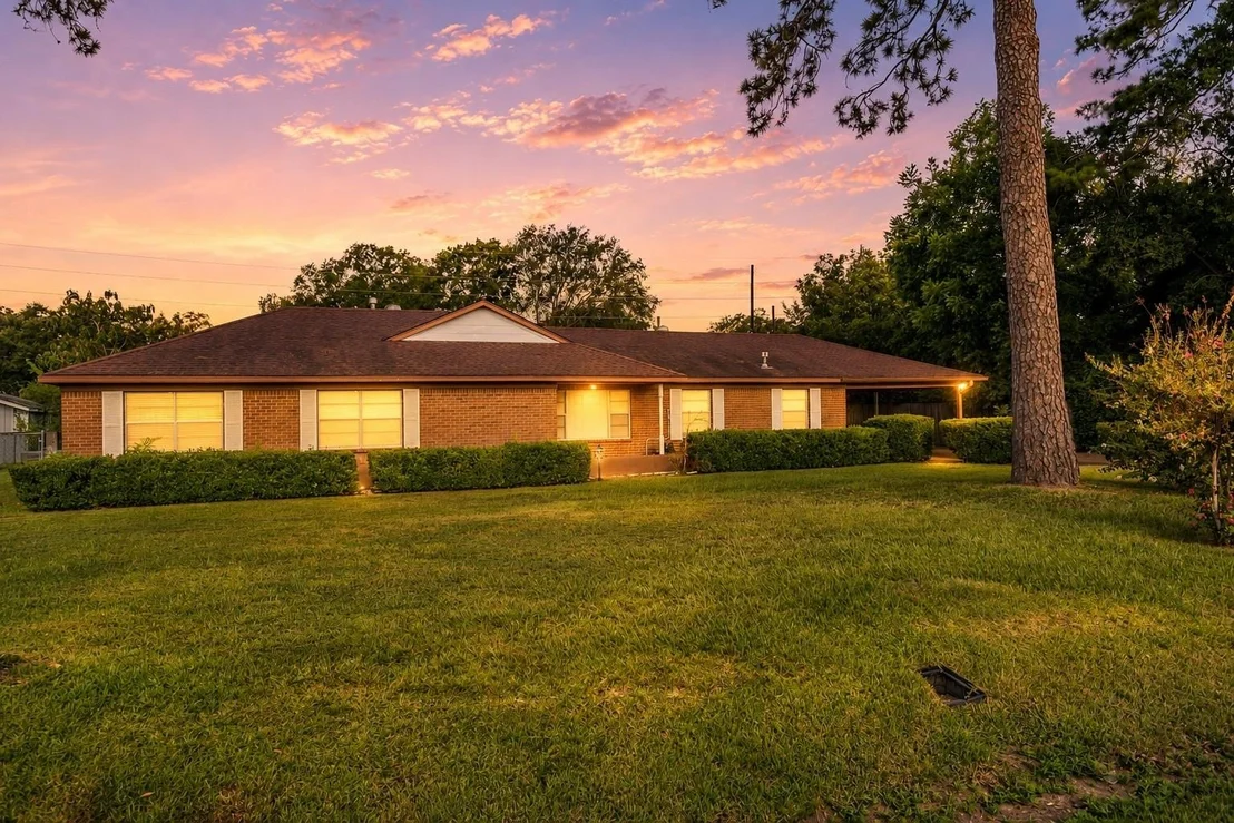 Photo of 12011 Westover Drive