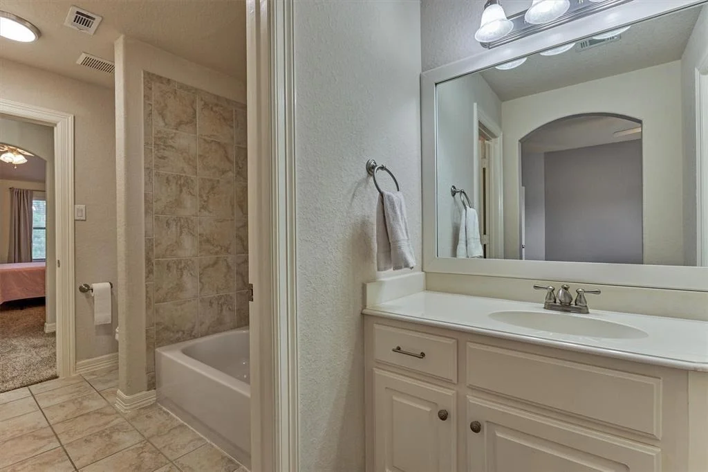 Photo of 25322 Metzler Creek Drive