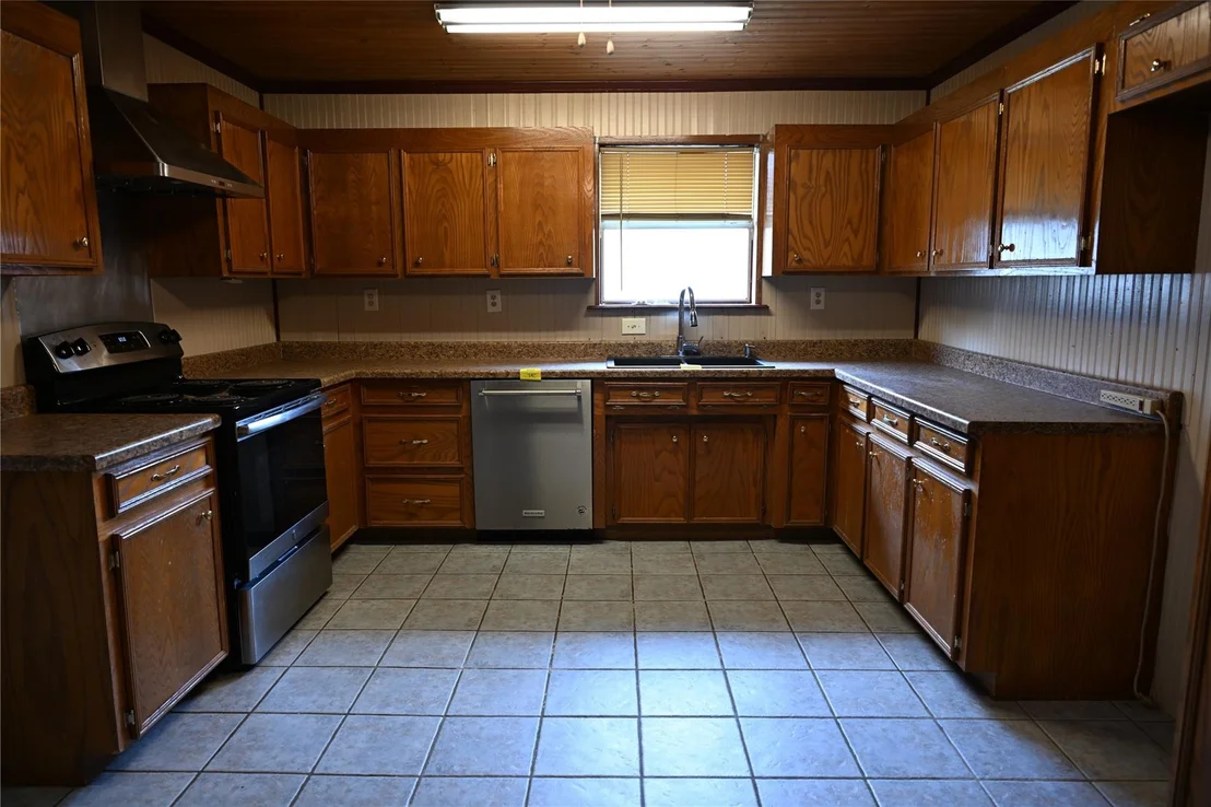 Photo of 252 Bastrop Street