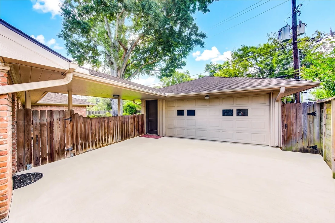 Photo of 5107 Queensloch