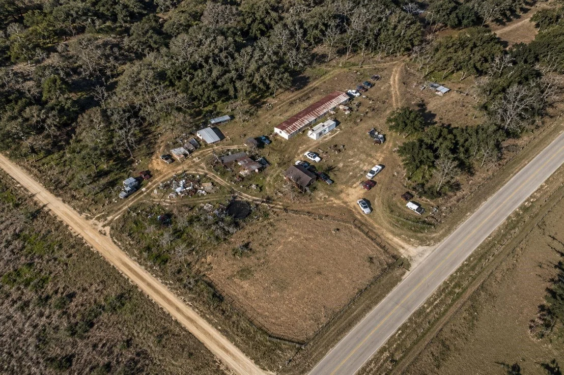 Photo of 9880 Dix Road