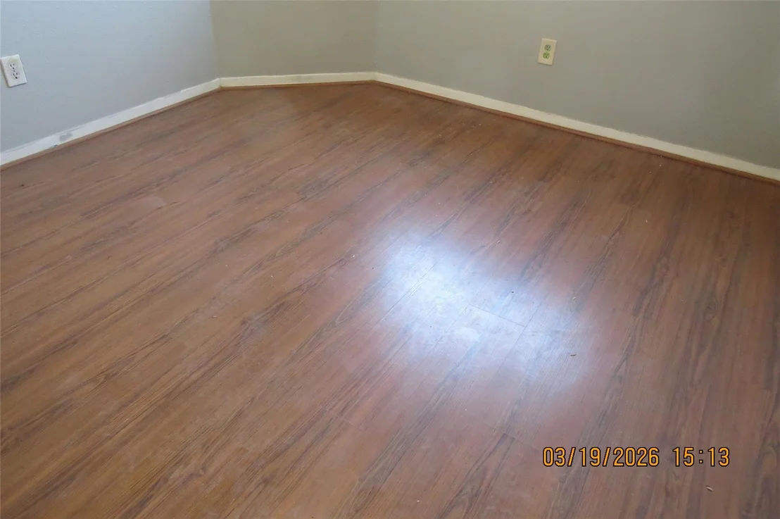 Photo of 6527 Gladewell Drive